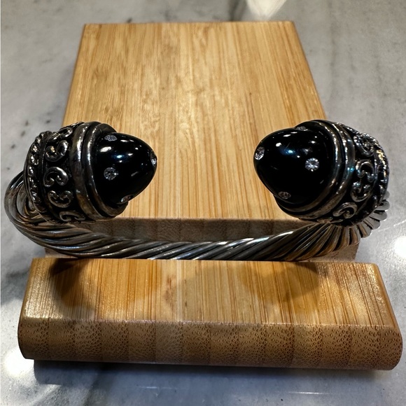 David Yurman style black rhinestone cuff - Picture 1 of 4